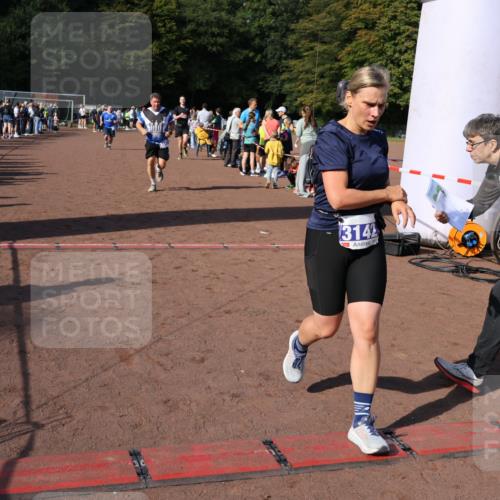 27.09.2026 - 35. Volkslauf durch das schöne Alstertal Strokosch-Dieckow http://msf.ph/oto/10583111 27.09.2026 11:30:04 Ziel 1414, 3142, 3329, 3347, 3395 meine-sportfotos.de