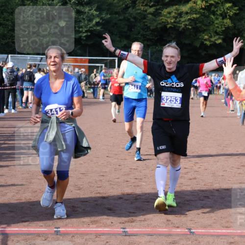 27.09.2026 - 35. Volkslauf durch das schöne Alstertal Strokosch-Dieckow http://msf.ph/oto/10583142 27.09.2026 11:29:50 Ziel 3012, 3020, 3241, 3253, 3263, 3348, 3411, 3413, 3985 meine-sportfotos.de