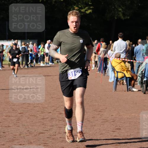 27.09.2026 - 35. Volkslauf durch das schöne Alstertal Strokosch-Dieckow http://msf.ph/oto/10583257 27.09.2026 11:29:06 Ziel 3145, 3190, 3371 meine-sportfotos.de