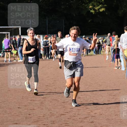 27.09.2026 - 35. Volkslauf durch das schöne Alstertal Strokosch-Dieckow http://msf.ph/oto/10583278 27.09.2026 11:28:59 Ziel 3145, 3190, 3401 meine-sportfotos.de