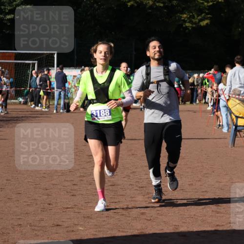 27.09.2026 - 35. Volkslauf durch das schöne Alstertal Strokosch-Dieckow http://msf.ph/oto/10583406 27.09.2026 11:26:13 Ziel 3188, 3379 meine-sportfotos.de