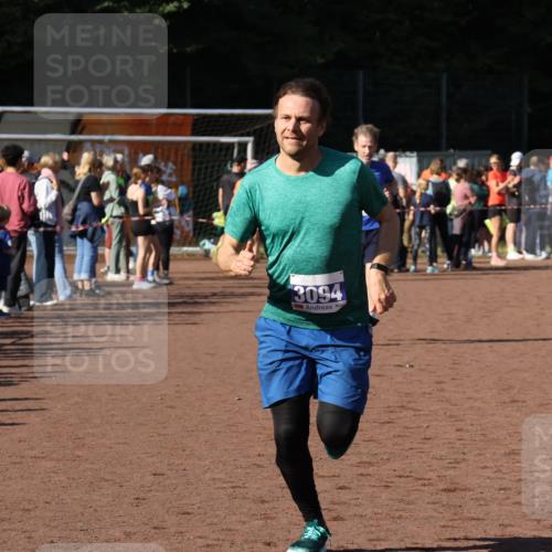 27.09.2026 - 35. Volkslauf durch das schöne Alstertal Strokosch-Dieckow http://msf.ph/oto/10583420 27.09.2026 11:26:00 Ziel 3094, 3180 meine-sportfotos.de