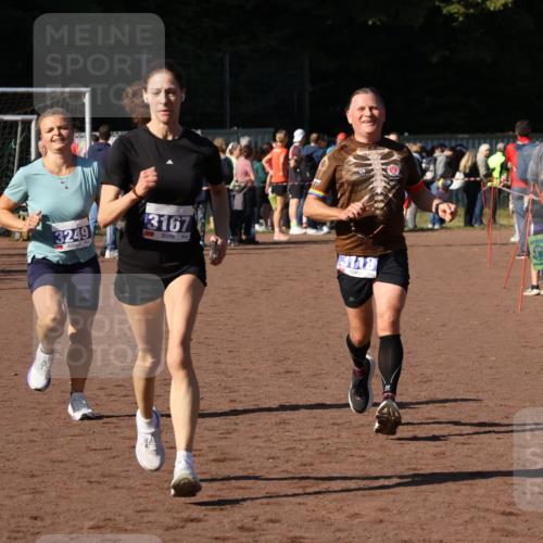 27.09.2026 - 35. Volkslauf durch das schöne Alstertal Strokosch-Dieckow http://msf.ph/oto/10583448 27.09.2026 11:25:42 Ziel 1409, 3118, 3167, 3249 meine-sportfotos.de