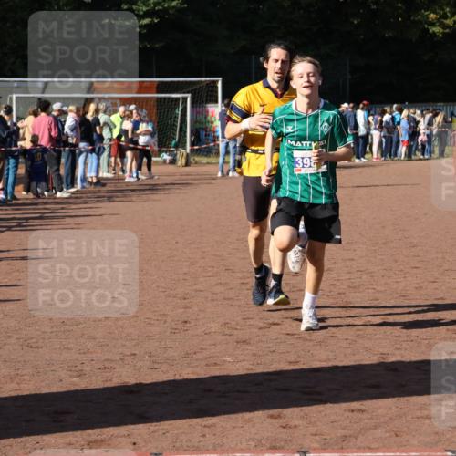 27.09.2026 - 35. Volkslauf durch das schöne Alstertal Strokosch-Dieckow http://msf.ph/oto/10583483 27.09.2026 11:25:05 Ziel 3117, 3292, 3314, 3988 meine-sportfotos.de