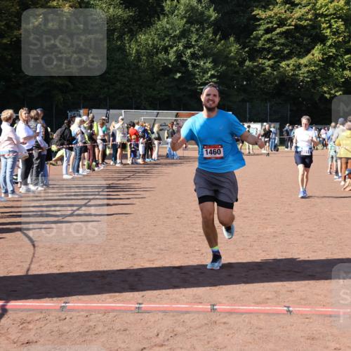 27.09.2026 - 35. Volkslauf durch das schöne Alstertal Strokosch-Dieckow http://msf.ph/oto/10583751 27.09.2026 11:43:01 Ziel 1460, 3018 meine-sportfotos.de