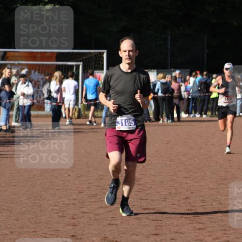 27.09.2026 - 35. Volkslauf durch das schöne Alstertal Strokosch-Dieckow http://msf.ph/oto/10583777 27.09.2026 11:22:49 Ziel 1406, 3185 meine-sportfotos.de