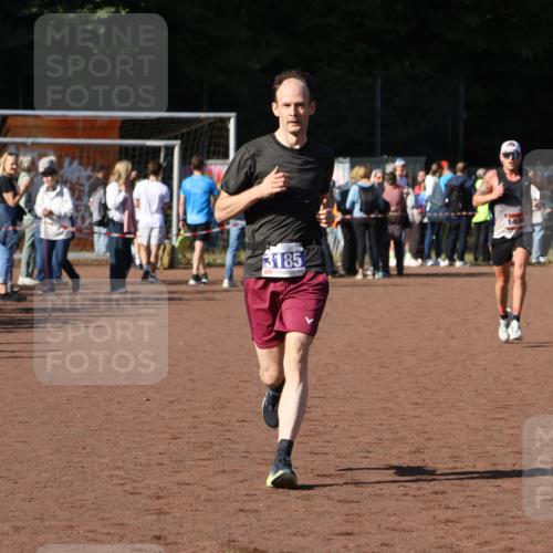 27.09.2026 - 35. Volkslauf durch das schöne Alstertal Strokosch-Dieckow http://msf.ph/oto/10583780 27.09.2026 11:22:49 Ziel 1406, 3185 meine-sportfotos.de