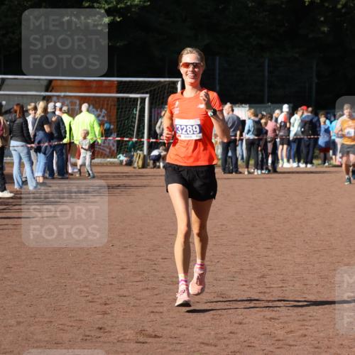 27.09.2026 - 35. Volkslauf durch das schöne Alstertal Strokosch-Dieckow http://msf.ph/oto/10583820 27.09.2026 11:22:13 Ziel 3289 meine-sportfotos.de