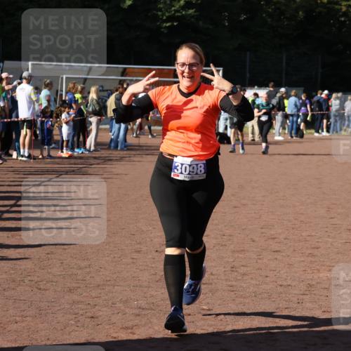 27.09.2026 - 35. Volkslauf durch das schöne Alstertal Strokosch-Dieckow http://msf.ph/oto/10583821 27.09.2026 11:42:41 Ziel 3098 meine-sportfotos.de
