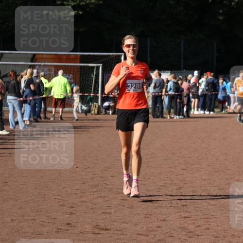 27.09.2026 - 35. Volkslauf durch das schöne Alstertal Strokosch-Dieckow http://msf.ph/oto/10583828 27.09.2026 11:22:12 Ziel 3289 meine-sportfotos.de