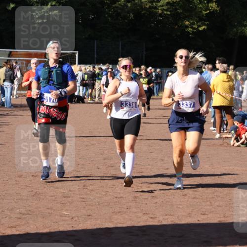 27.09.2026 - 35. Volkslauf durch das schöne Alstertal Strokosch-Dieckow http://msf.ph/oto/10583946 27.09.2026 11:42:13 Ziel 3011, 3083, 3084, 3143, 3170, 3337, 3338, 3352 meine-sportfotos.de