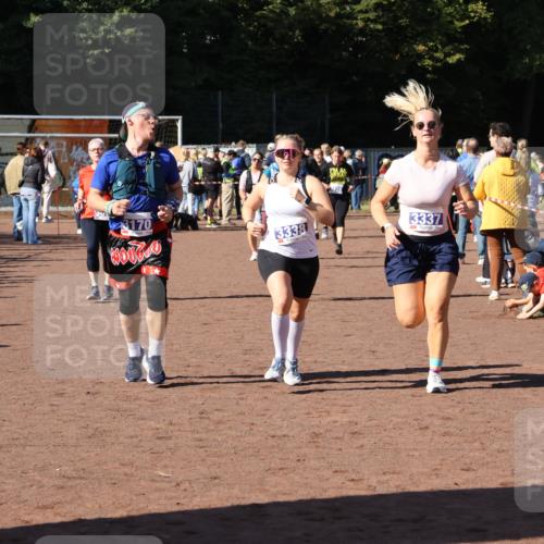 27.09.2026 - 35. Volkslauf durch das schöne Alstertal Strokosch-Dieckow http://msf.ph/oto/10583952 27.09.2026 11:42:12 Ziel 3011, 3083, 3143, 3170, 3337, 3338, 3352 meine-sportfotos.de