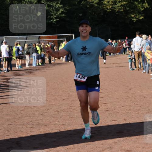 27.09.2026 - 35. Volkslauf durch das schöne Alstertal Strokosch-Dieckow http://msf.ph/oto/10584098 27.09.2026 11:37:37 Ziel 1436 meine-sportfotos.de