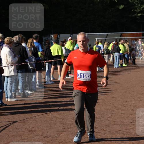 27.09.2026 - 35. Volkslauf durch das schöne Alstertal Strokosch-Dieckow http://msf.ph/oto/10584101 27.09.2026 11:37:32 Ziel 1436, 3196, 3334 meine-sportfotos.de