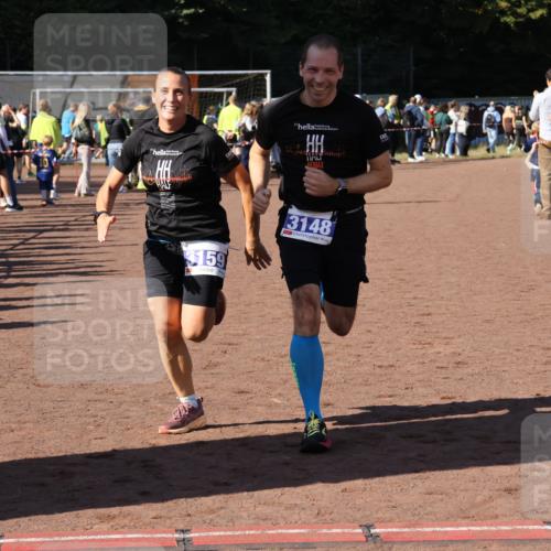 27.09.2026 - 35. Volkslauf durch das schöne Alstertal Strokosch-Dieckow http://msf.ph/oto/10584261 27.09.2026 11:39:15 Ziel 1529, 3148, 3159 meine-sportfotos.de