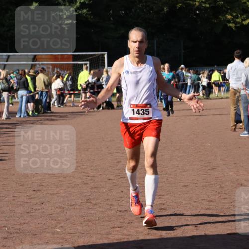 27.09.2026 - 35. Volkslauf durch das schöne Alstertal Strokosch-Dieckow http://msf.ph/oto/10584303 27.09.2026 11:39:04 Ziel 1435, 1529 meine-sportfotos.de