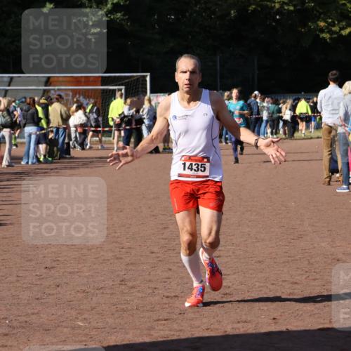 27.09.2026 - 35. Volkslauf durch das schöne Alstertal Strokosch-Dieckow http://msf.ph/oto/10584307 27.09.2026 11:39:04 Ziel 1435, 1529 meine-sportfotos.de