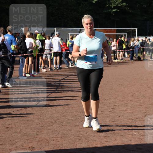 27.09.2026 - 35. Volkslauf durch das schöne Alstertal Strokosch-Dieckow http://msf.ph/oto/10584401 27.09.2026 11:38:10 Ziel 2242 meine-sportfotos.de