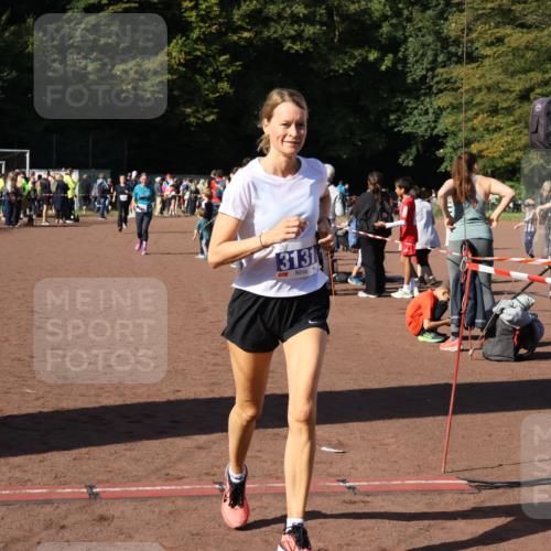 27.09.2026 - 35. Volkslauf durch das schöne Alstertal Strokosch-Dieckow http://msf.ph/oto/10584585 27.09.2026 11:35:32 Ziel 3131, 3303, 3416 meine-sportfotos.de