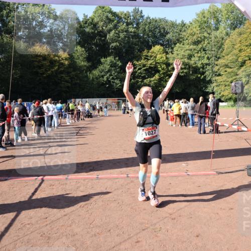 27.09.2026 - 35. Volkslauf durch das schöne Alstertal Strokosch-Dieckow http://msf.ph/oto/10584713 27.09.2026 11:51:01 Ziel 1027, 1514 meine-sportfotos.de