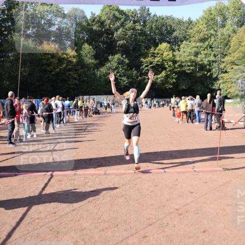 27.09.2026 - 35. Volkslauf durch das schöne Alstertal Strokosch-Dieckow http://msf.ph/oto/10584727 27.09.2026 11:51:01 Ziel 1027, 1514 meine-sportfotos.de