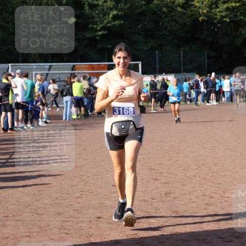27.09.2026 - 35. Volkslauf durch das schöne Alstertal Strokosch-Dieckow http://msf.ph/oto/10584738 27.09.2026 11:34:50 Ziel 3168, 3279 meine-sportfotos.de