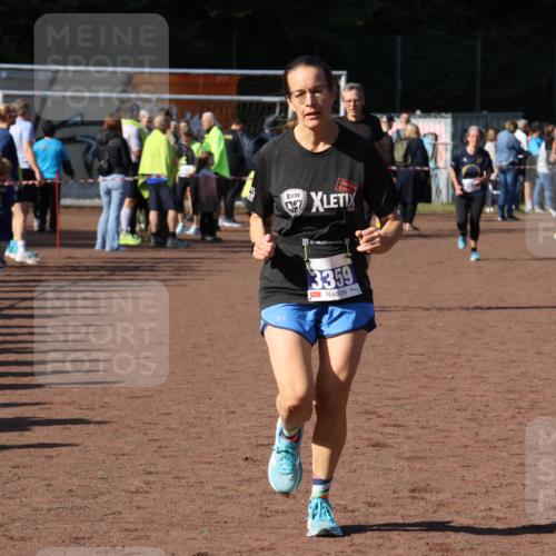 27.09.2026 - 35. Volkslauf durch das schöne Alstertal Strokosch-Dieckow http://msf.ph/oto/10584782 27.09.2026 11:34:28 Ziel 3359, 3429 meine-sportfotos.de
