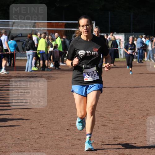 27.09.2026 - 35. Volkslauf durch das schöne Alstertal Strokosch-Dieckow http://msf.ph/oto/10584784 27.09.2026 11:34:28 Ziel 3359, 3429 meine-sportfotos.de