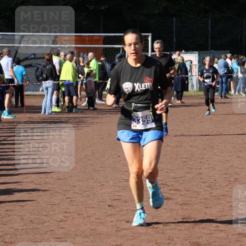 27.09.2026 - 35. Volkslauf durch das schöne Alstertal Strokosch-Dieckow http://msf.ph/oto/10584791 27.09.2026 11:34:28 Ziel 3359, 3429 meine-sportfotos.de