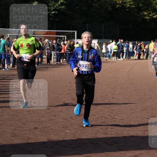 27.09.2026 - 35. Volkslauf durch das schöne Alstertal Strokosch-Dieckow http://msf.ph/oto/10584933 27.09.2026 11:33:22 Ziel 3114, 3226 meine-sportfotos.de