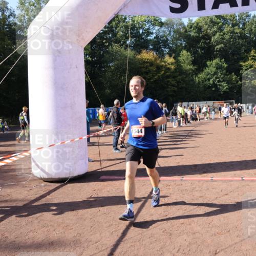 27.09.2026 - 35. Volkslauf durch das schöne Alstertal Strokosch-Dieckow http://msf.ph/oto/10584988 27.09.2026 11:50:08 Ziel 1449, 1515, 1544, 3043, 3044, 3193 meine-sportfotos.de