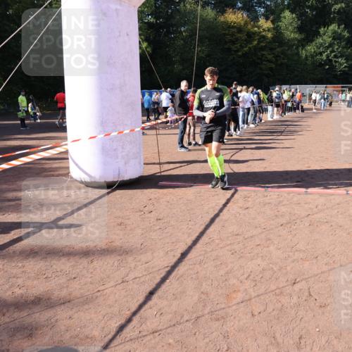 27.09.2026 - 35. Volkslauf durch das schöne Alstertal Strokosch-Dieckow http://msf.ph/oto/10585113 27.09.2026 11:48:04 Ziel 1447, 1494 meine-sportfotos.de