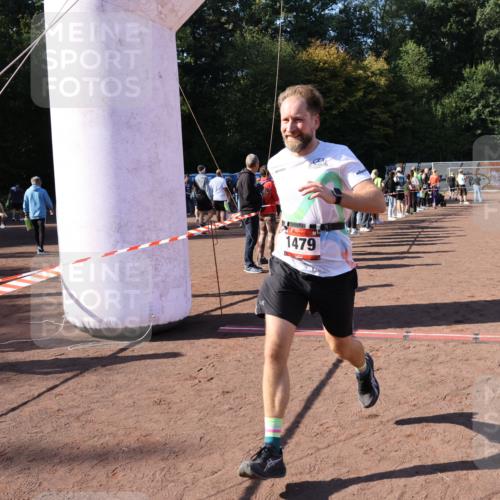 27.09.2026 - 35. Volkslauf durch das schöne Alstertal Strokosch-Dieckow http://msf.ph/oto/10585143 27.09.2026 11:47:53 Ziel 1479, 1501 meine-sportfotos.de