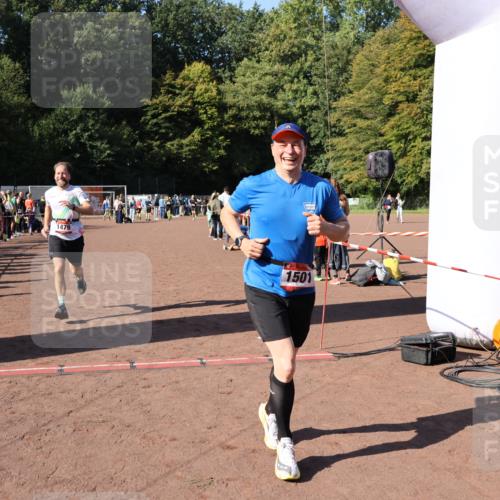 27.09.2026 - 35. Volkslauf durch das schöne Alstertal Strokosch-Dieckow http://msf.ph/oto/10585158 27.09.2026 11:47:51 Ziel 1479, 1501 meine-sportfotos.de