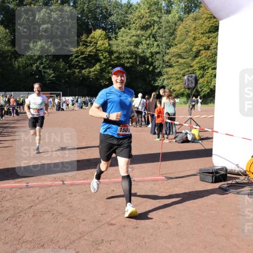27.09.2026 - 35. Volkslauf durch das schöne Alstertal Strokosch-Dieckow http://msf.ph/oto/10585166 27.09.2026 11:47:51 Ziel 1479, 1501 meine-sportfotos.de