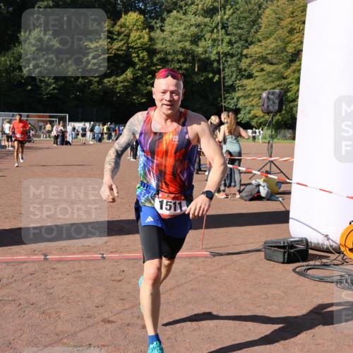 27.09.2026 - 35. Volkslauf durch das schöne Alstertal Strokosch-Dieckow http://msf.ph/oto/10585273 27.09.2026 11:47:16 Ziel 1473, 1511, 1699 meine-sportfotos.de