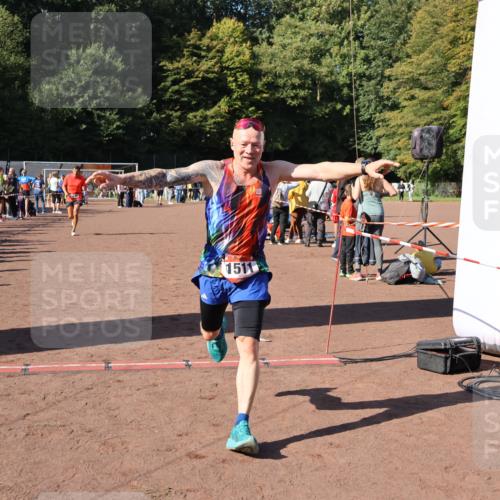 27.09.2026 - 35. Volkslauf durch das schöne Alstertal Strokosch-Dieckow http://msf.ph/oto/10585281 27.09.2026 11:47:15 Ziel 1473, 1511, 1699, 2101, 3392 meine-sportfotos.de