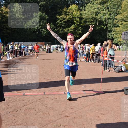 27.09.2026 - 35. Volkslauf durch das schöne Alstertal Strokosch-Dieckow http://msf.ph/oto/10585291 27.09.2026 11:47:15 Ziel 1473, 1511, 1699, 2101, 3392 meine-sportfotos.de