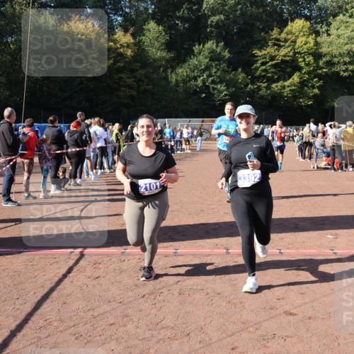 27.09.2026 - 35. Volkslauf durch das schöne Alstertal Strokosch-Dieckow http://msf.ph/oto/10585304 27.09.2026 11:47:12 Ziel 1473, 1511, 1699, 2101, 3392 meine-sportfotos.de