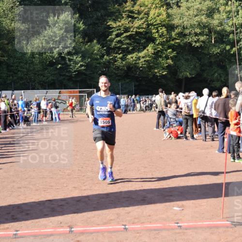 27.09.2026 - 35. Volkslauf durch das schöne Alstertal Strokosch-Dieckow http://msf.ph/oto/10585403 27.09.2026 11:46:51 Ziel 1505, 1734 meine-sportfotos.de