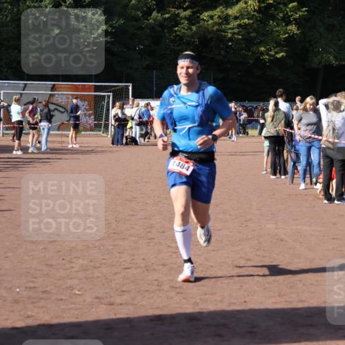 27.09.2026 - 35. Volkslauf durch das schöne Alstertal Strokosch-Dieckow http://msf.ph/oto/10585414 27.09.2026 11:49:09 Ziel 1484, 1503, 2982 meine-sportfotos.de