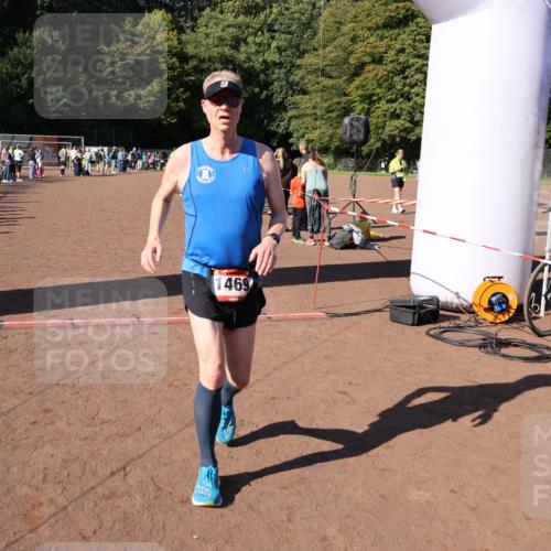27.09.2026 - 35. Volkslauf durch das schöne Alstertal Strokosch-Dieckow http://msf.ph/oto/10585572 27.09.2026 11:45:59 Ziel 1469, 2171 meine-sportfotos.de