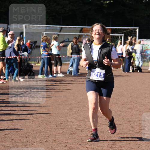 27.09.2026 - 35. Volkslauf durch das schöne Alstertal Strokosch-Dieckow http://msf.ph/oto/10585711 27.09.2026 11:44:39 Ziel 3215 meine-sportfotos.de