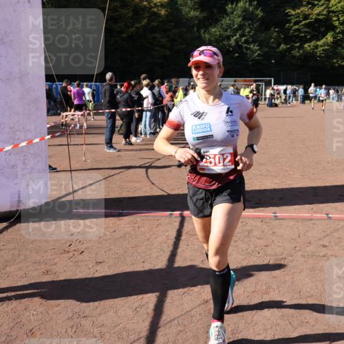 27.09.2026 - 35. Volkslauf durch das schöne Alstertal Strokosch-Dieckow http://msf.ph/oto/10585884 27.09.2026 11:55:11 Ziel 1489, 1549, 2502 meine-sportfotos.de