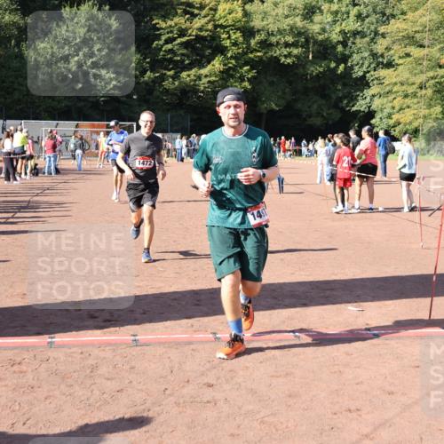 27.09.2026 - 35. Volkslauf durch das schöne Alstertal Strokosch-Dieckow http://msf.ph/oto/10585918 27.09.2026 11:54:57 Ziel 1472, 1497, 2334 meine-sportfotos.de