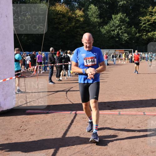 27.09.2026 - 35. Volkslauf durch das schöne Alstertal Strokosch-Dieckow http://msf.ph/oto/10585938 27.09.2026 11:54:47 Ziel 1535, 1546 meine-sportfotos.de
