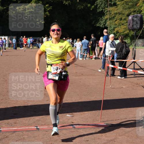 27.09.2026 - 35. Volkslauf durch das schöne Alstertal Strokosch-Dieckow http://msf.ph/oto/10585975 27.09.2026 11:54:28 Ziel 1016 meine-sportfotos.de