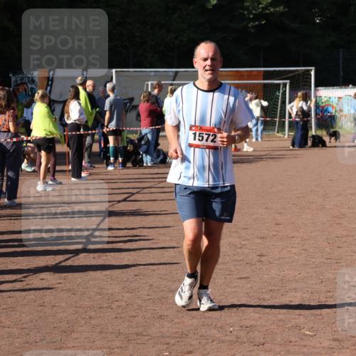 27.09.2026 - 35. Volkslauf durch das schöne Alstertal Strokosch-Dieckow http://msf.ph/oto/10586116 27.09.2026 11:53:21 Ziel 1572 meine-sportfotos.de