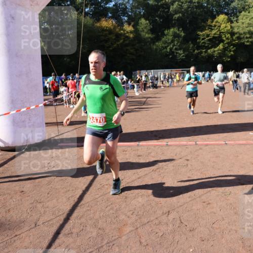 27.09.2026 - 35. Volkslauf durch das schöne Alstertal Strokosch-Dieckow http://msf.ph/oto/10586131 27.09.2026 11:53:00 Ziel 1474, 1552, 2470, 2972 meine-sportfotos.de