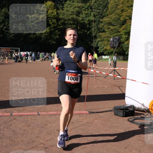27.09.2026 - 35. Volkslauf durch das schöne Alstertal Strokosch-Dieckow http://msf.ph/oto/10586196 27.09.2026 11:52:28 Ziel 1008 meine-sportfotos.de